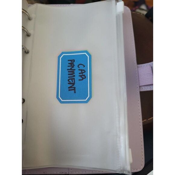 Budget Binder And Bucket List Monthly Planner - Picture 5 of 15